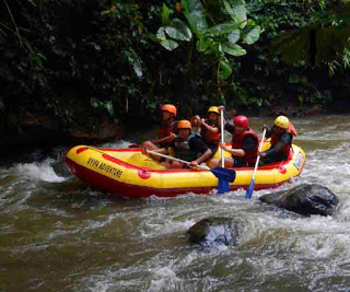 rafting sentul